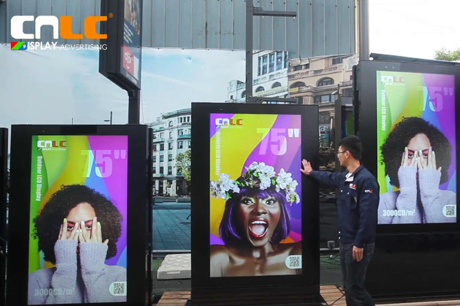 Révolutionner la publicité extérieure : solutions LCD haute luminosité pour les villes intelligentes