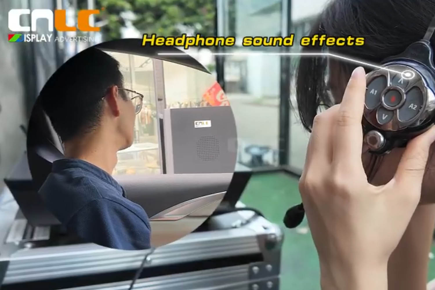 Solution de service au volant intelligente | Panneaux d'affichage numériques CNLC avec intégration d'interphone HME